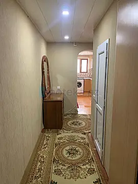 Satılır 2 otaqlı köhnə tikili 60 m²