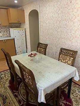 Satılır 2 otaqlı köhnə tikili 60 m²