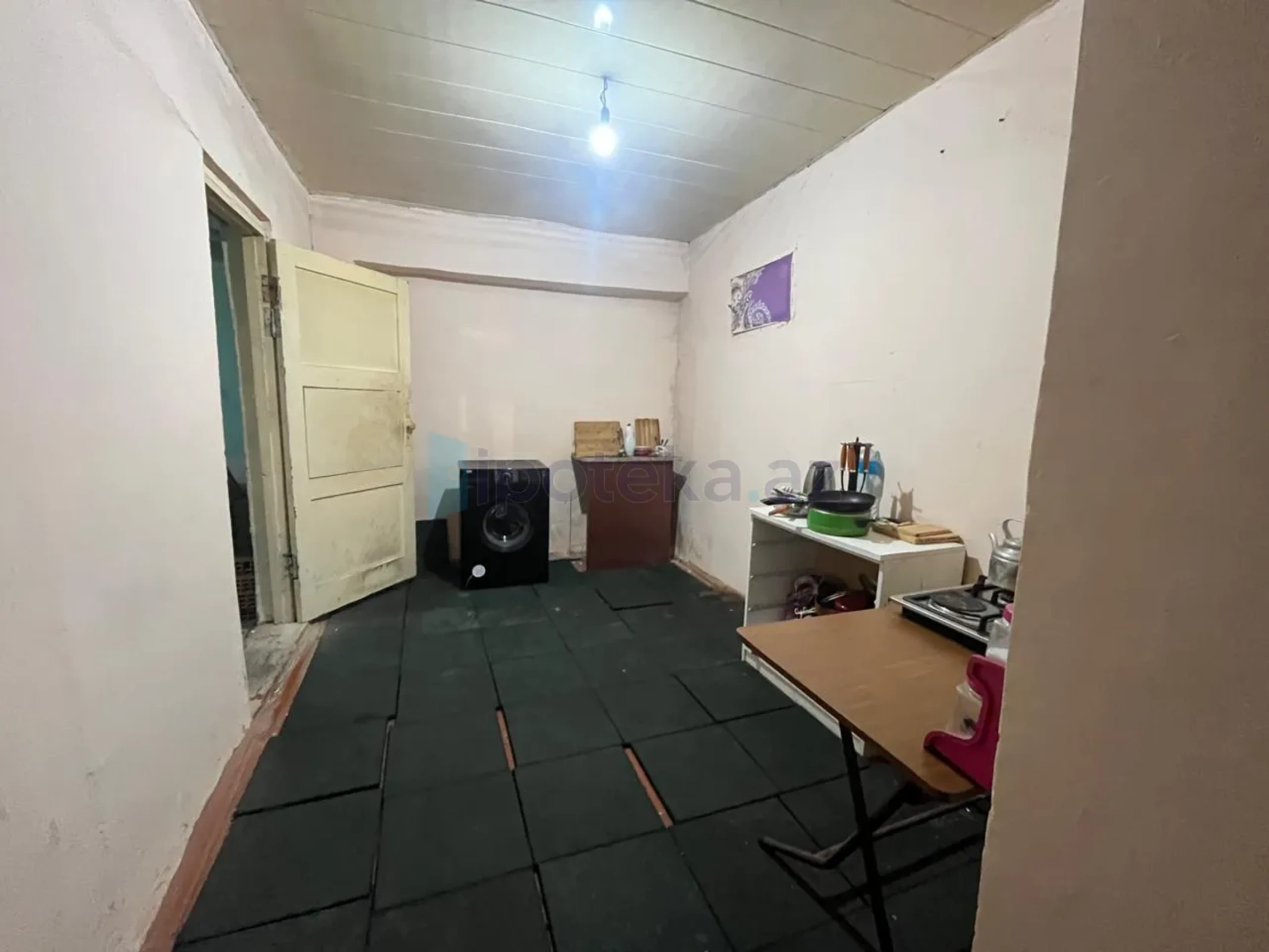 Satılır 4 otaqlı həyət evi 65 m²