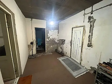 Satılır 4 otaqlı həyət evi 65 m²