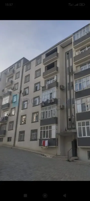 Satılır 3 otaqlı yeni tikili 83 m²