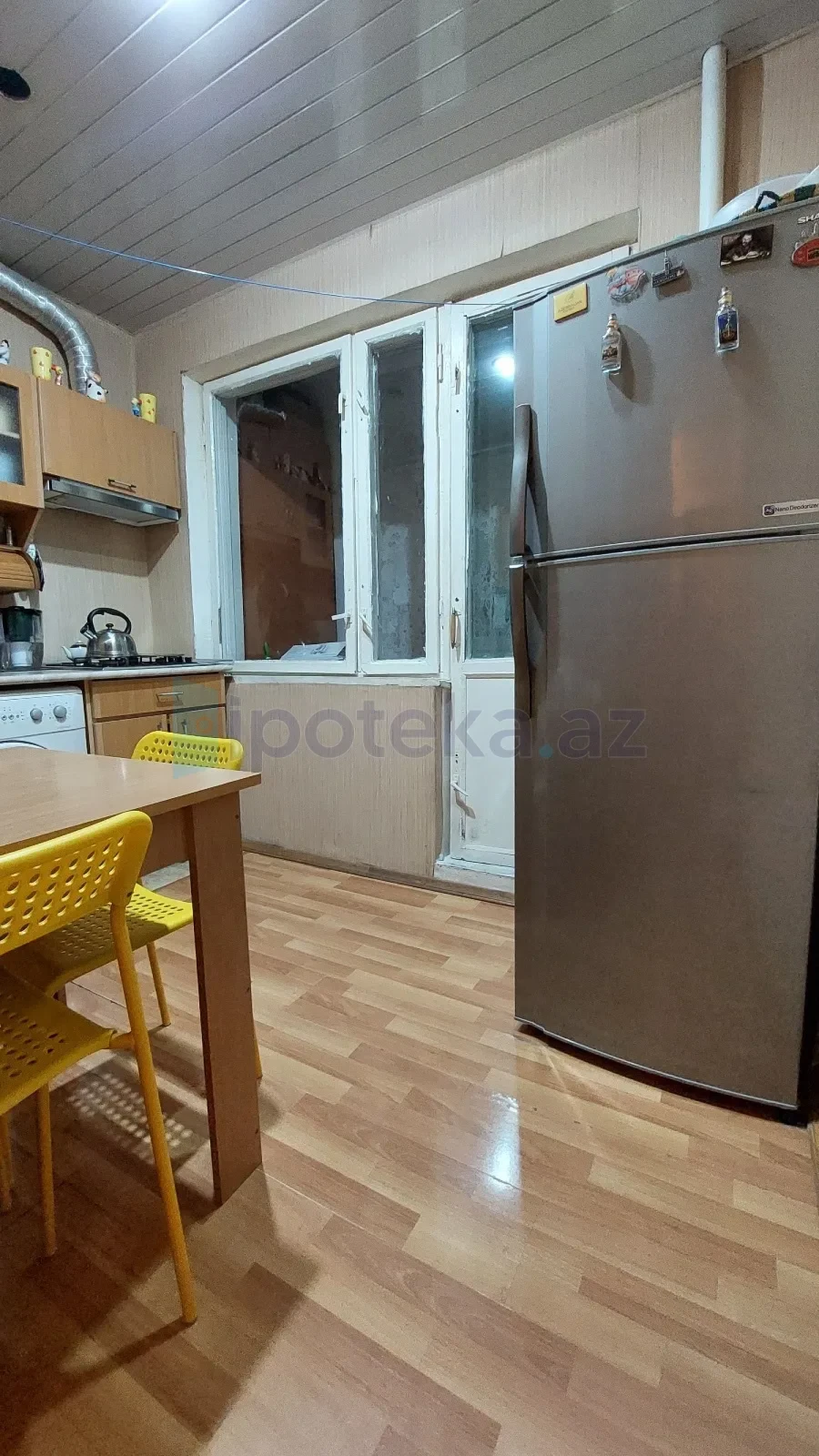 Satılır 2 otaqlı köhnə tikili 60 m²