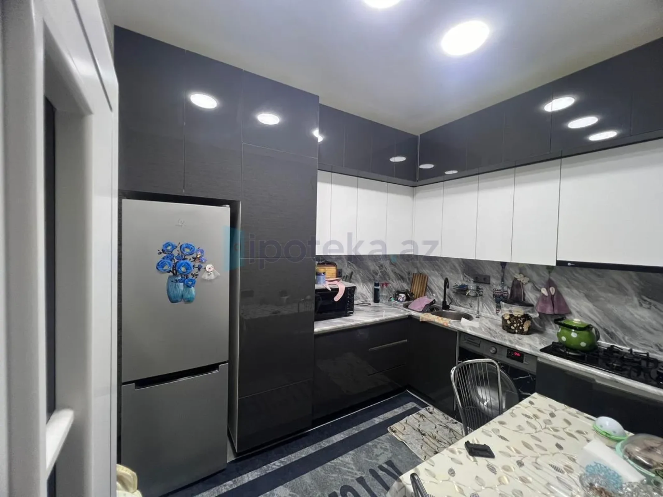 Satılır 3 otaqlı yeni tikili 67 m²