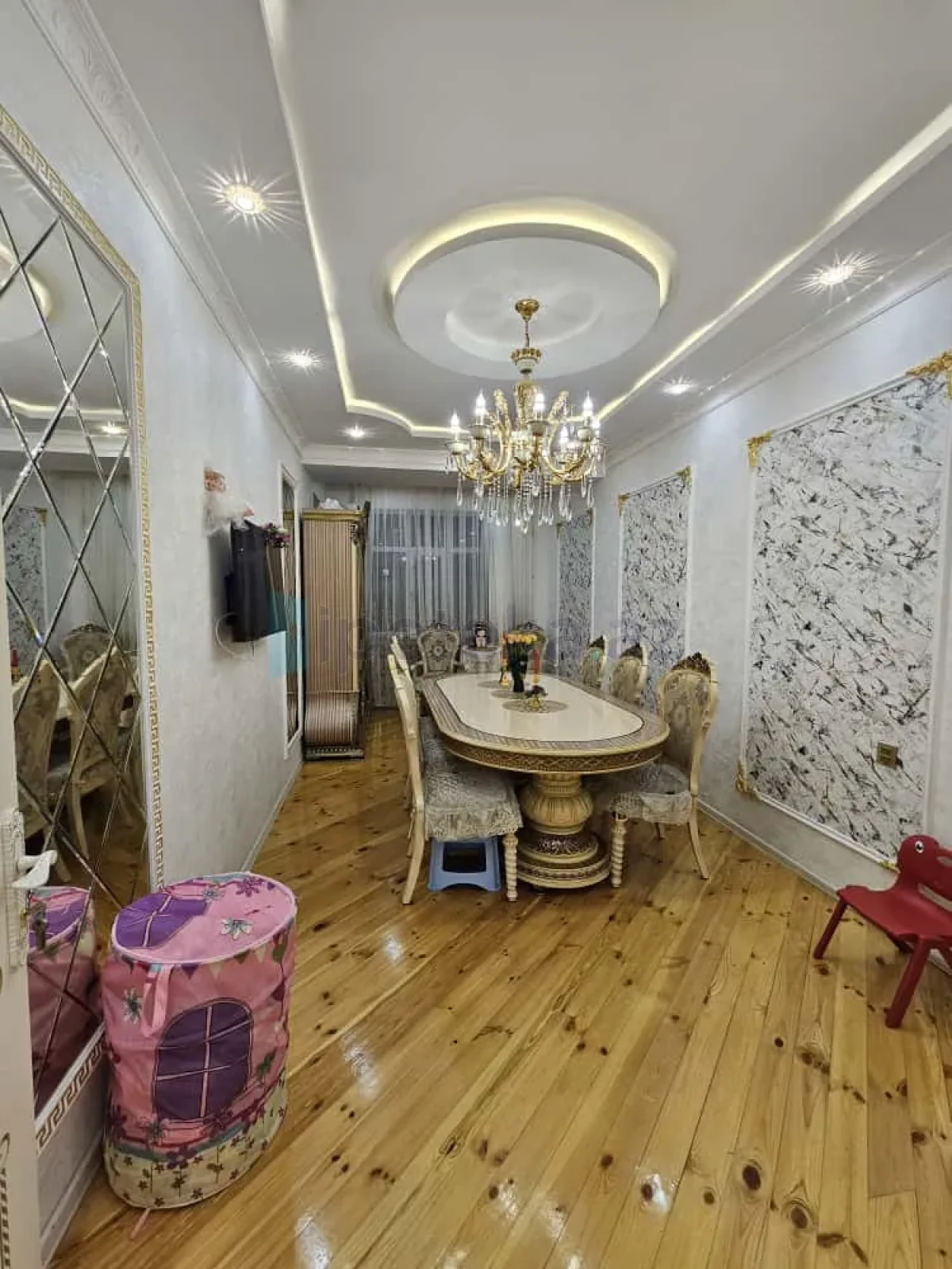 Satılır 3 otaqlı yeni tikili 88 m²
