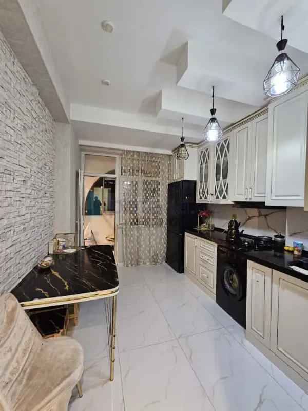 Satılır 3 otaqlı yeni tikili 88 m²