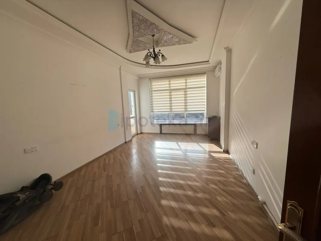 Satılır 5 otaqlı yeni tikili 192 m²