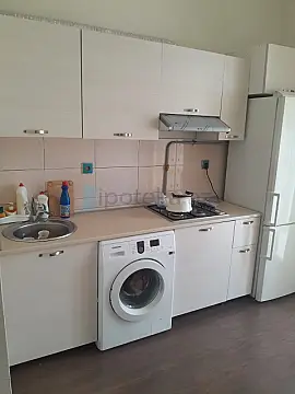Satılır 3 otaqlı yeni tikili 85 m²