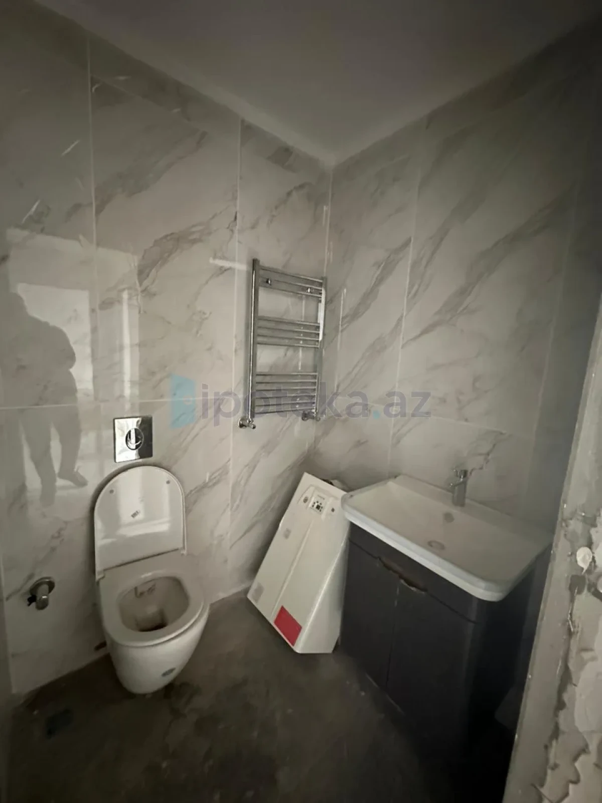 Satılır 3 otaqlı yeni tikili 72.73 m²