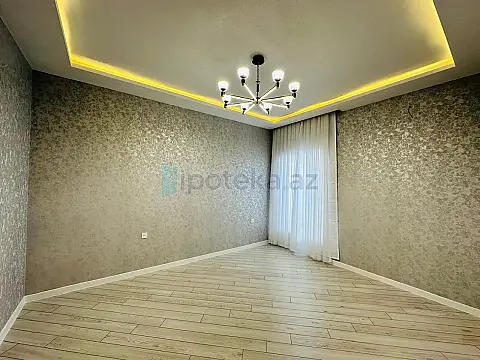 Satılır 5 otaqlı mənzil 200 m²