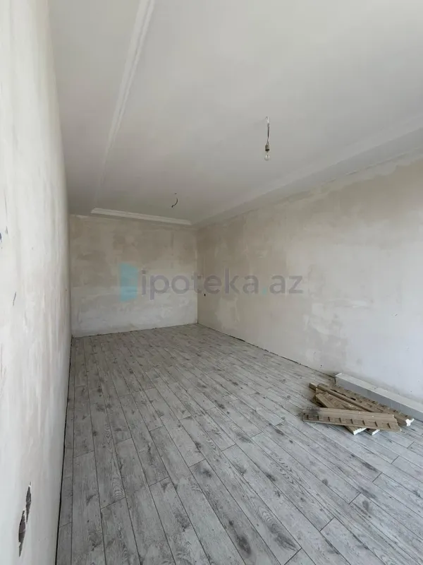 Satılır 5 otaqlı həyət evi 160 m²