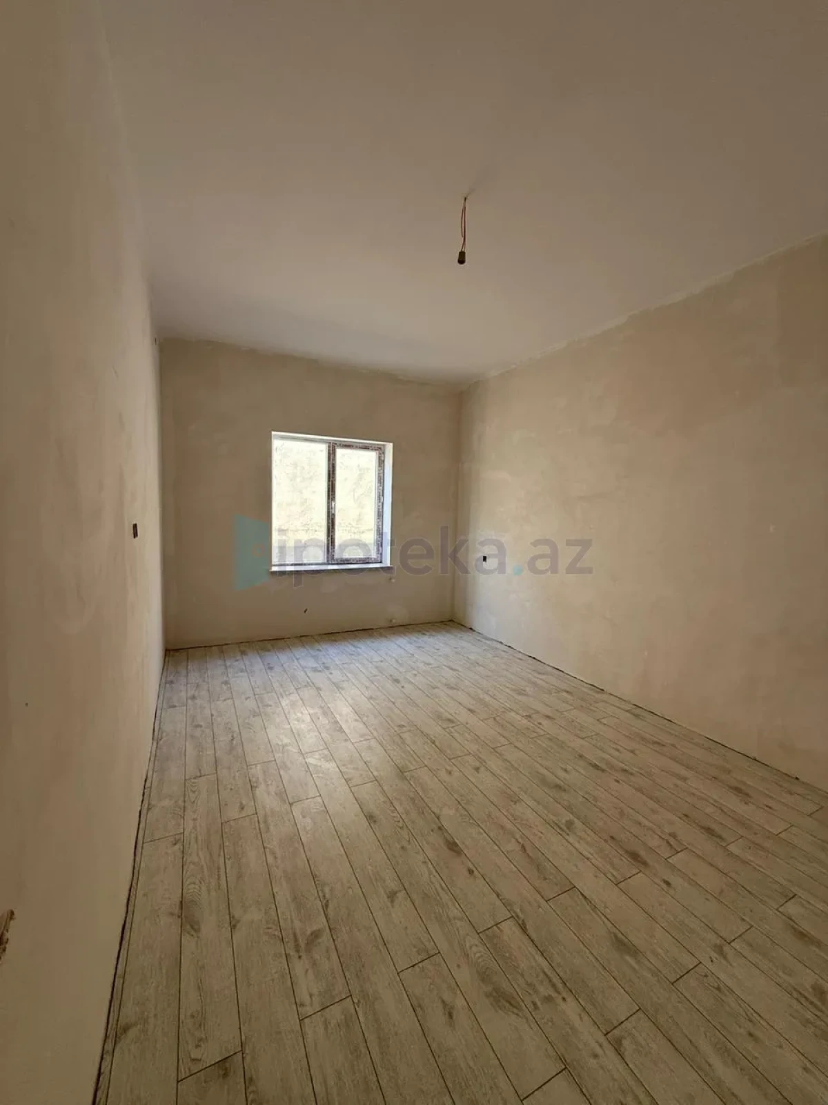 Satılır 5 otaqlı həyət evi 160 m²