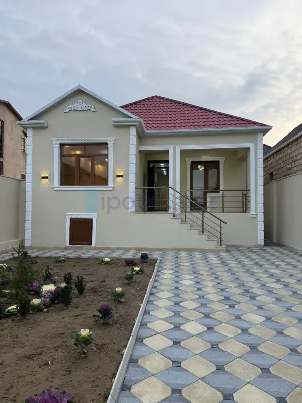 Satılır 4 otaqlı həyət evi 120 m²