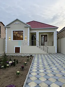 Satılır 4 otaqlı həyət evi 120 m²