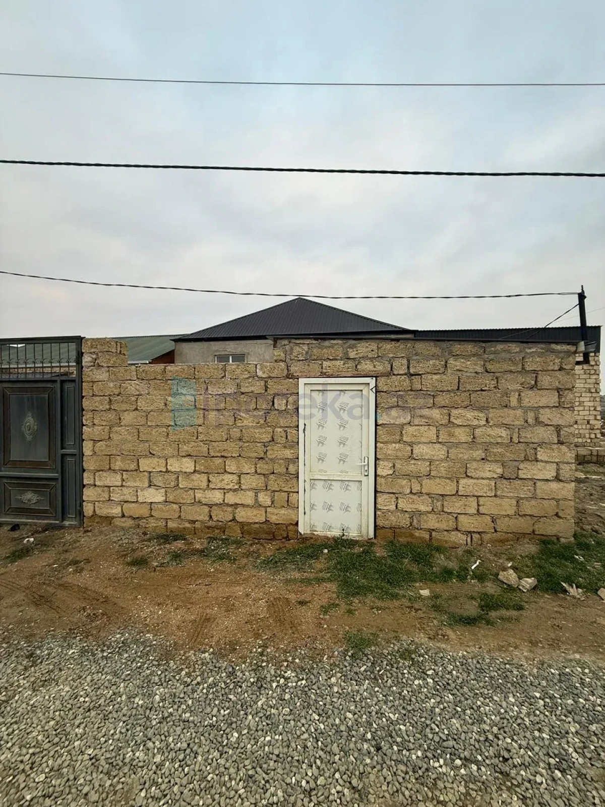 Satılır 4 otaqlı həyət evi 110 m²