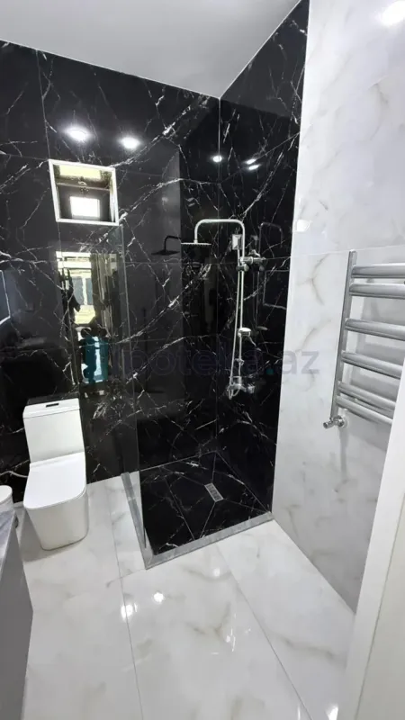 Satılır 4 otaqlı həyət evi 170 m²