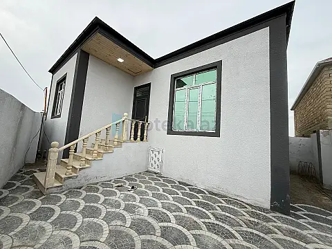 Satılır 2 otaqlı həyət evi 50 m²