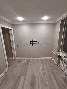 Satılır 2 otaqlı köhnə tikili 30 m²