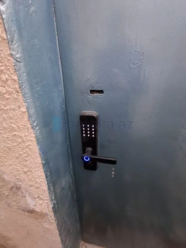 Satılır 2 otaqlı köhnə tikili 30 m²