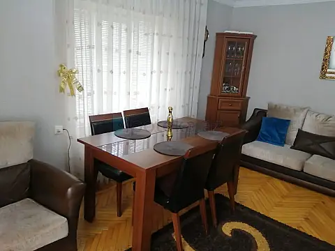 Satılır 3 otaqlı köhnə tikili 80 m² — Bakı, Yasamal 3 otaq 80.00 m²