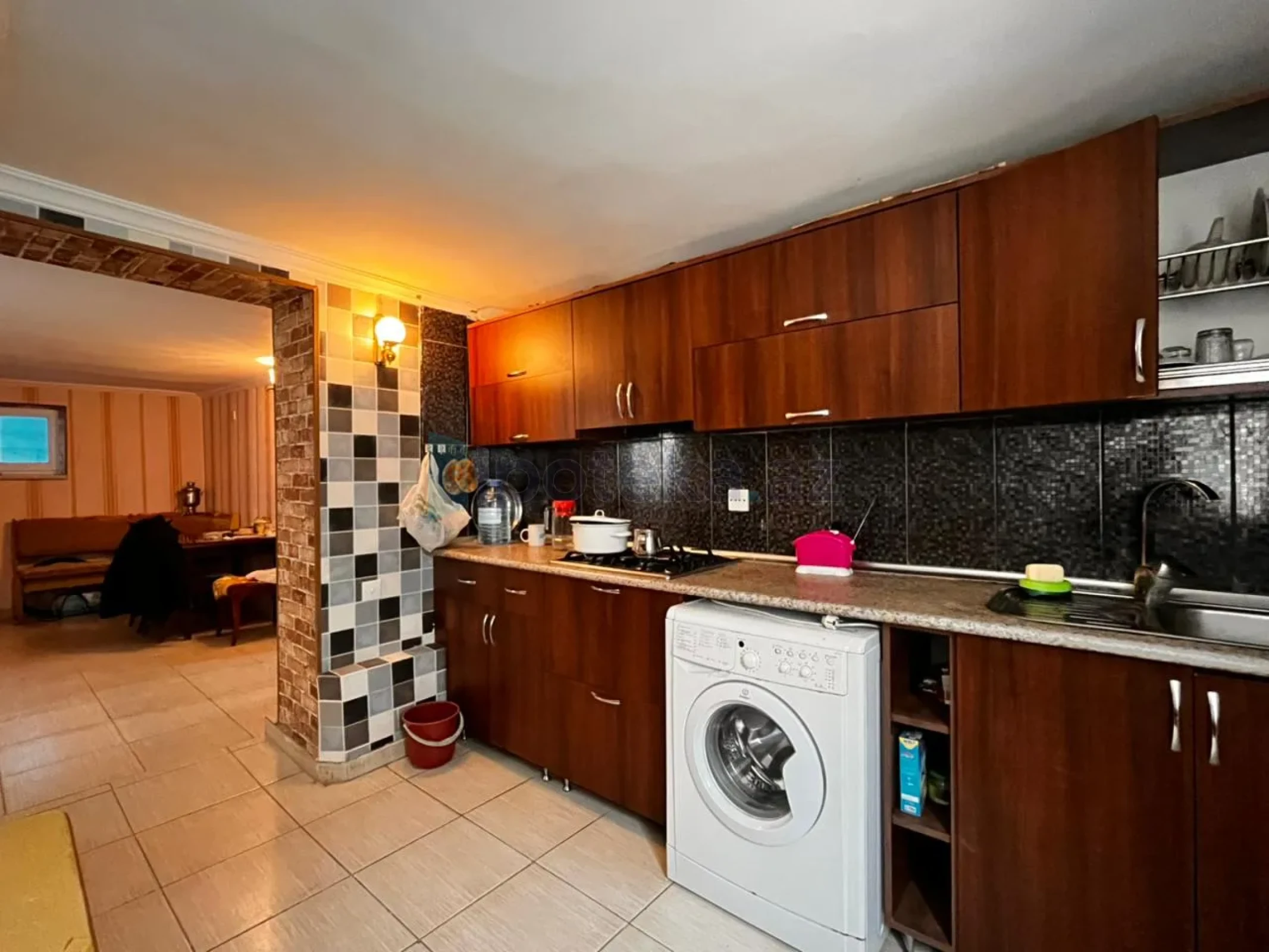 Satılır 4 otaqlı həyət evi 140 m²