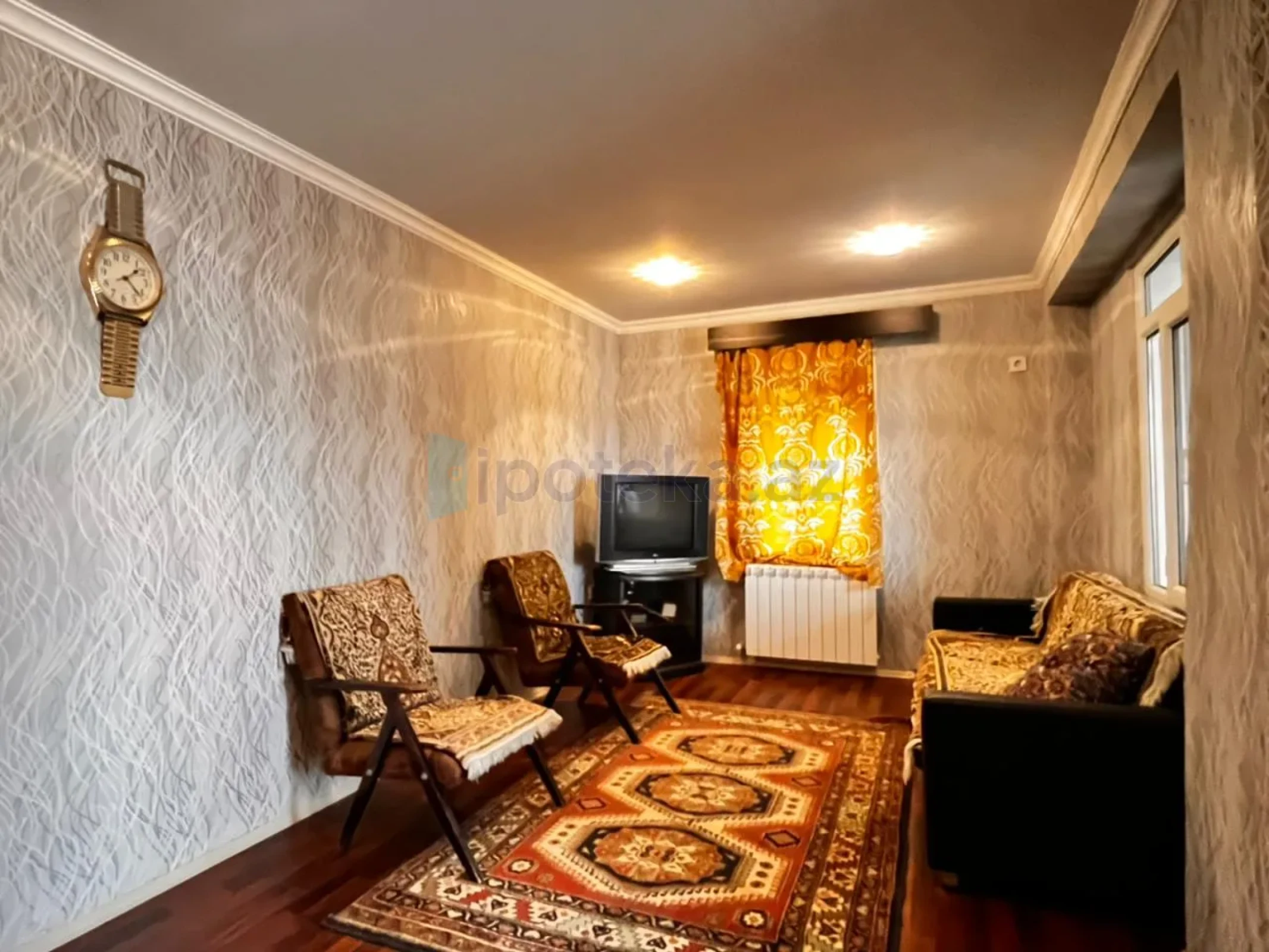Satılır 4 otaqlı həyət evi 140 m²