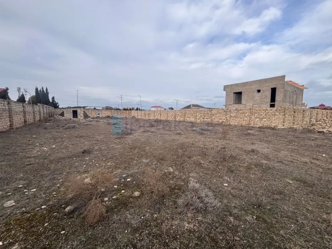 Satılır torpaq sahəsi 12 m²