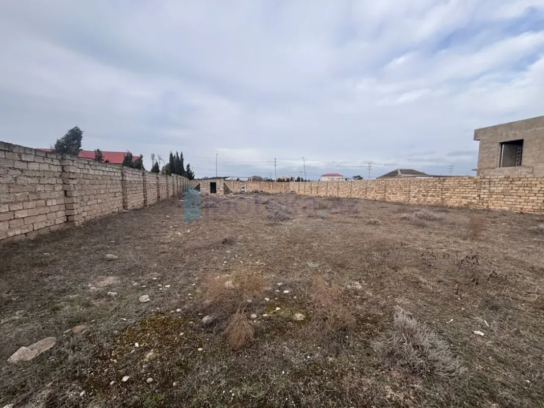 Satılır torpaq sahəsi 12 m²