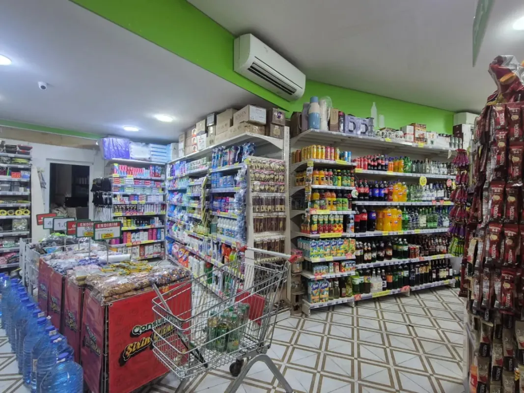 Satılır 3 otaqlı obyekt