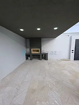 Satılır 4 otaqlı mənzil 160 m²