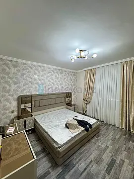 Satılır 4 otaqlı həyət evi 140 m²