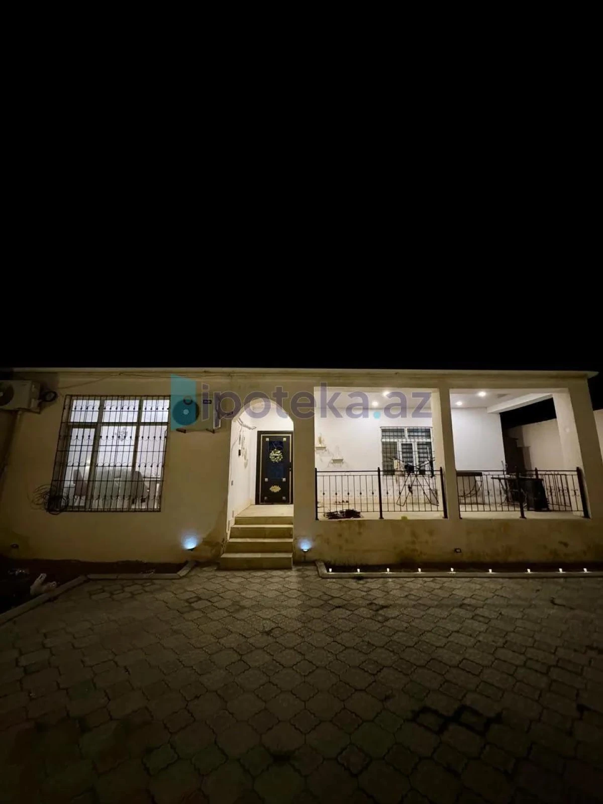 Satılır 4 otaqlı həyət evi 140 m²