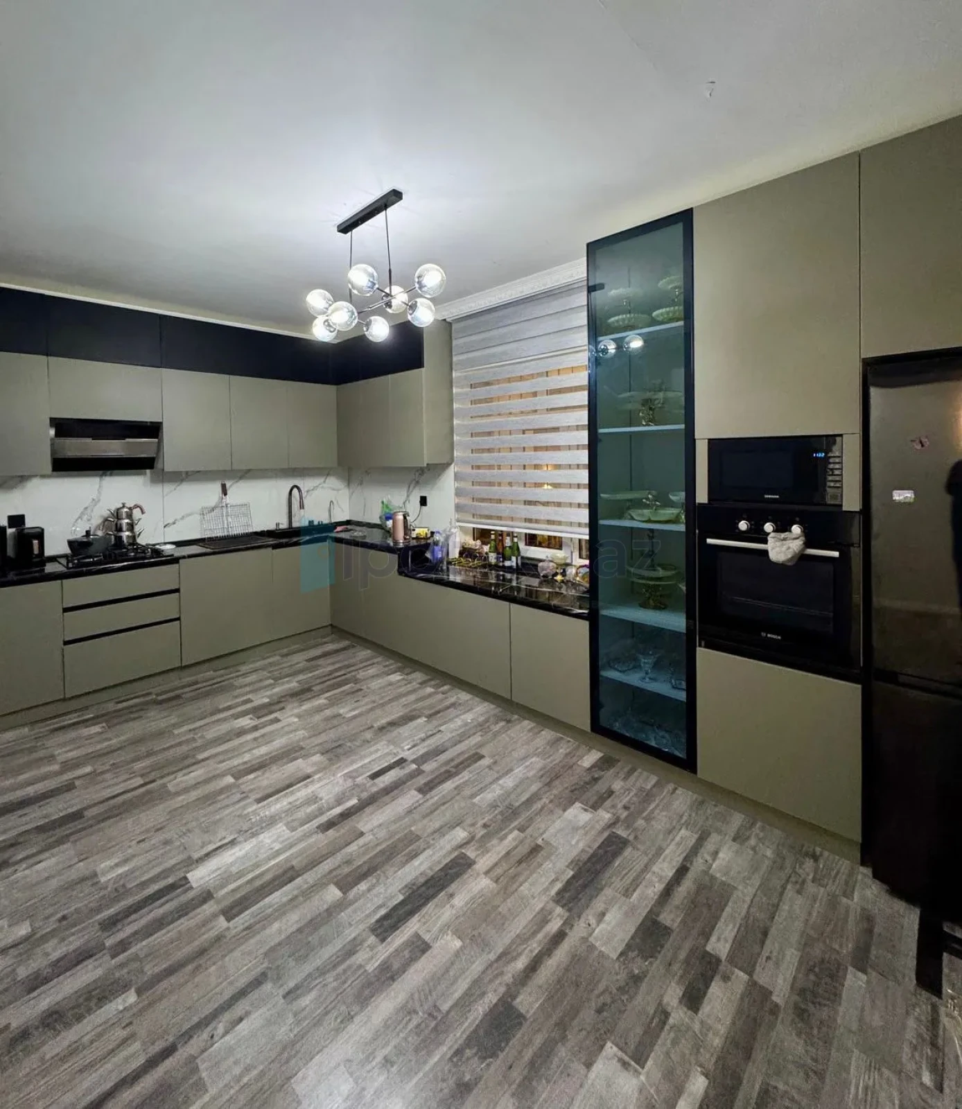 Satılır 4 otaqlı həyət evi 140 m²