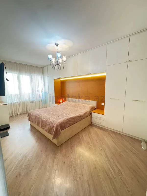 Satılır 3 otaqlı köhnə tikili 85 m²