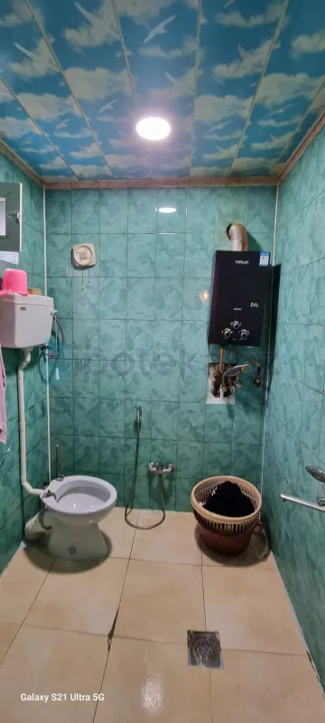 Satılır 5 otaqlı həyət evi 120 m²