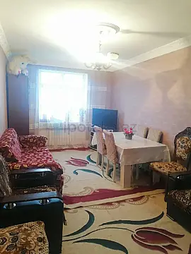Satılır 5 otaqlı köhnə tikili 122 m² — Bakı, Yeni Günəşli 5 otaq 122.00 m²