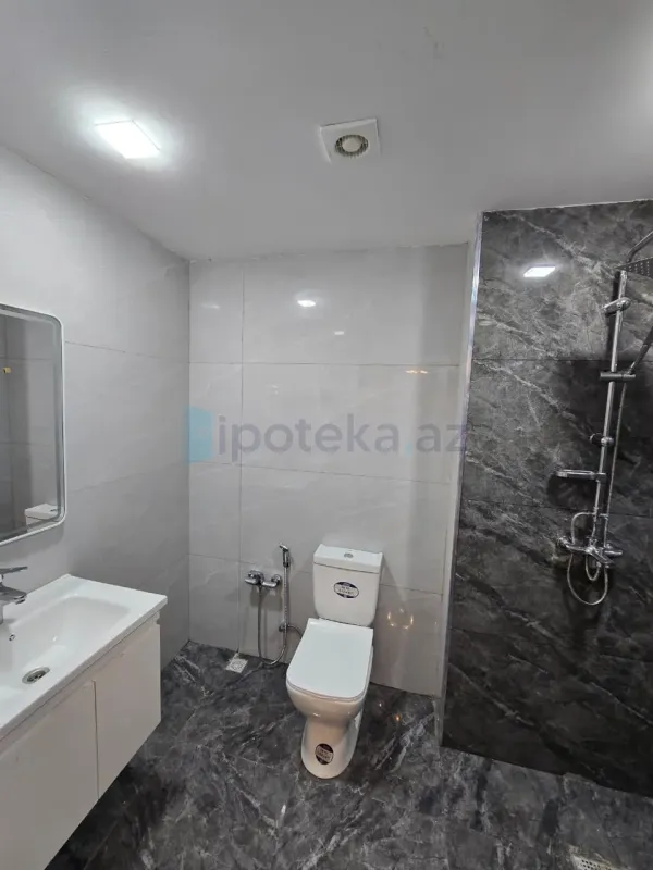 Satılır 3 otaqlı yeni tikili 70.14 m²