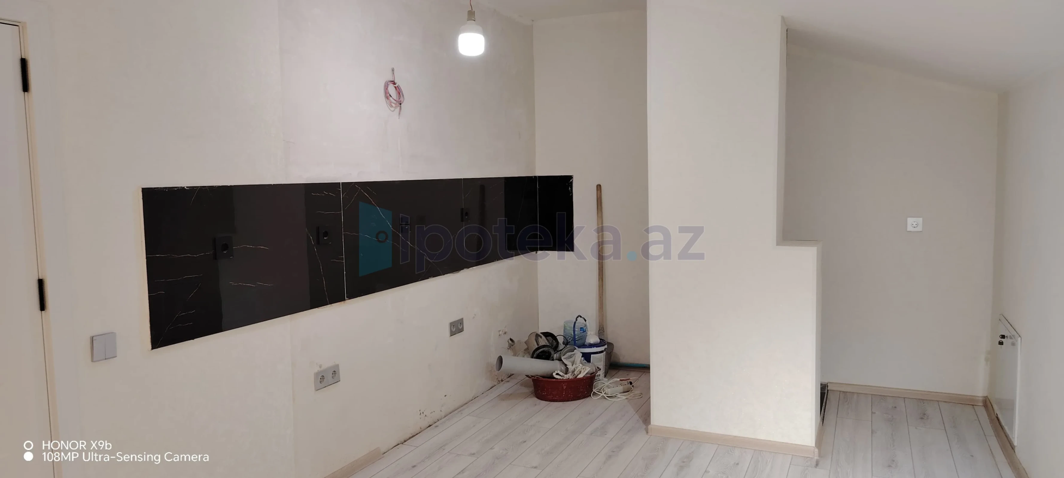 Satılır 3 otaqlı yeni tikili 76 m²