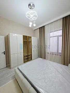 Satılır 4 otaqlı həyət evi 160 m²