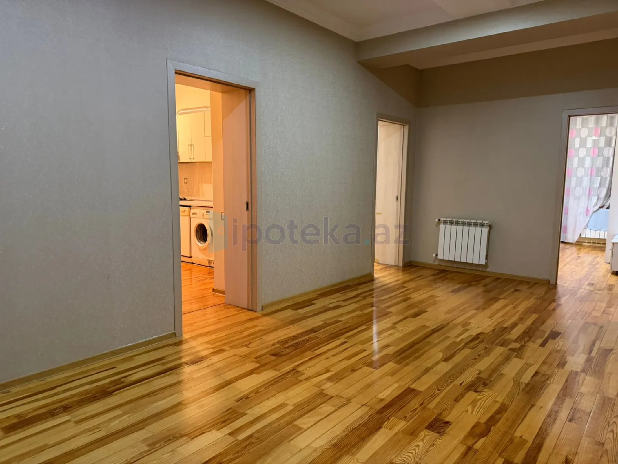 Satılır 3 otaqlı yeni tikili 124 m²