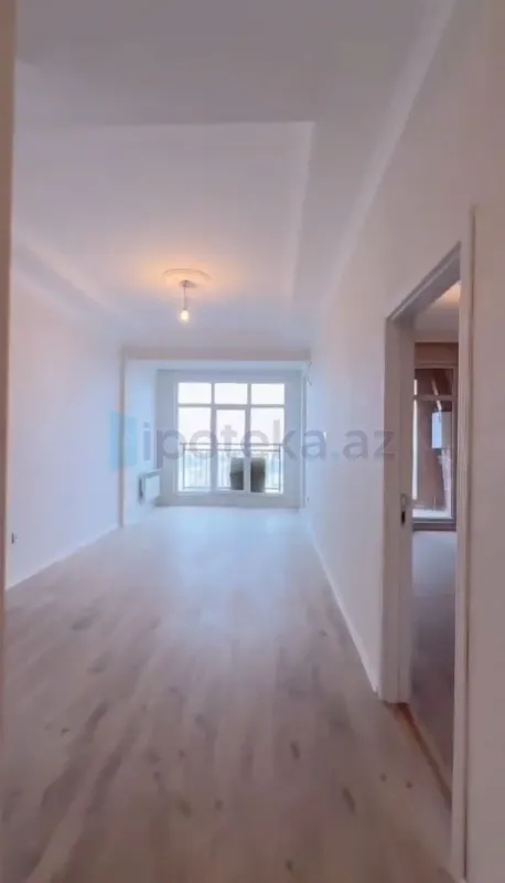 Satılır 2 otaqlı yeni tikili 61 m²