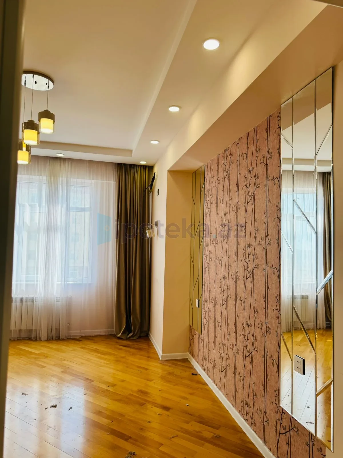 Satılır 3 otaqlı yeni tikili 113 m²