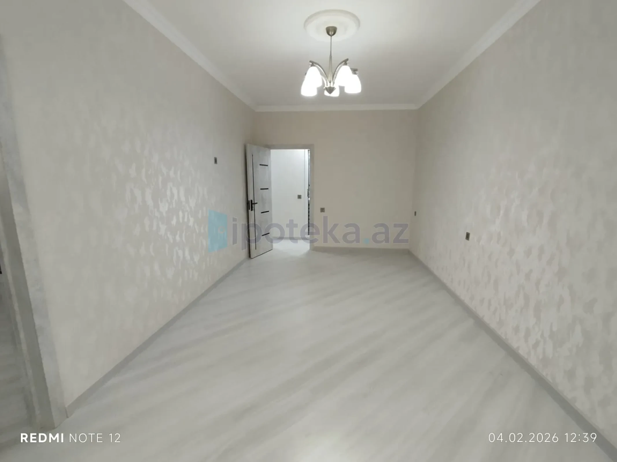 Satılır 3 otaqlı yeni tikili 54 m²