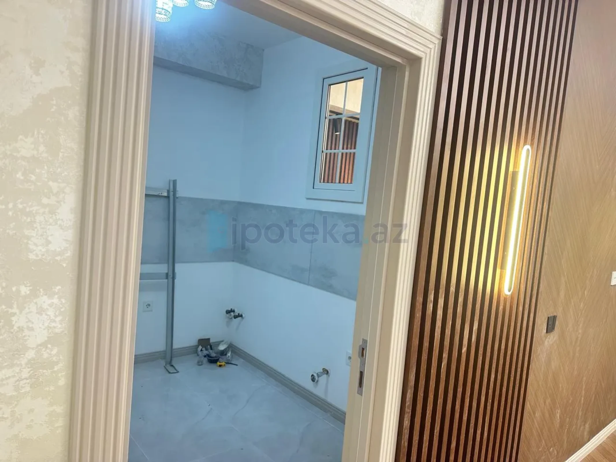 Satılır 2 otaqlı yeni tikili 62 m²