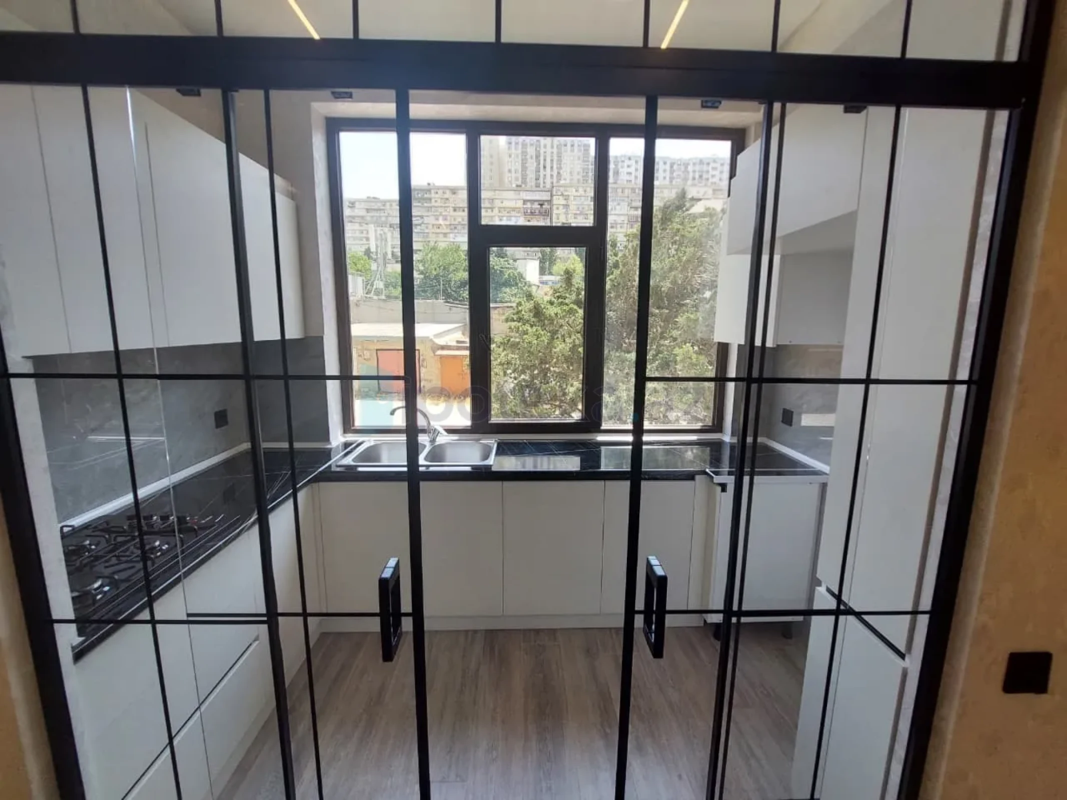 Satılır 2 otaqlı yeni tikili 58.8 m²