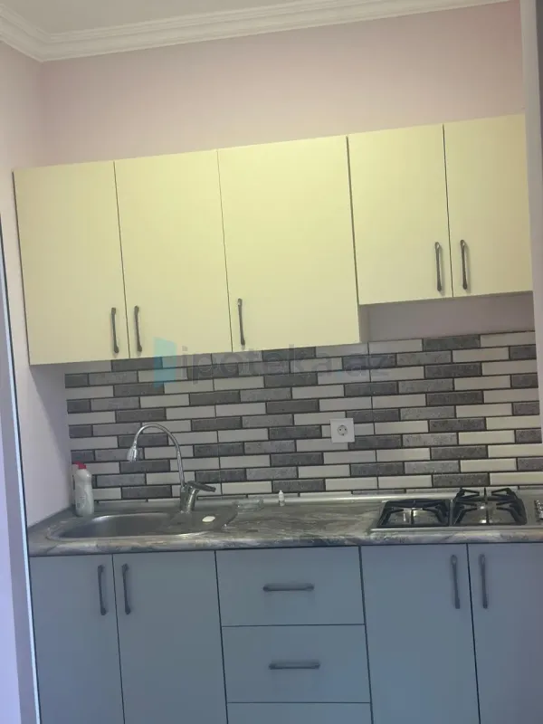 Satılır 2 otaqlı həyət evi 50 m²