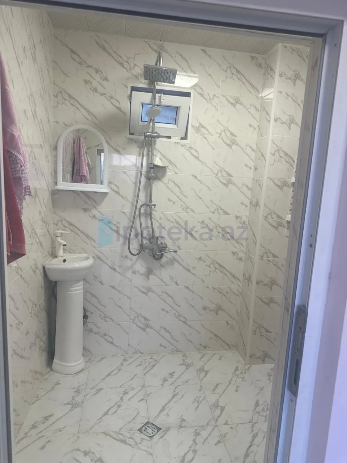 Satılır 2 otaqlı həyət evi 50 m²