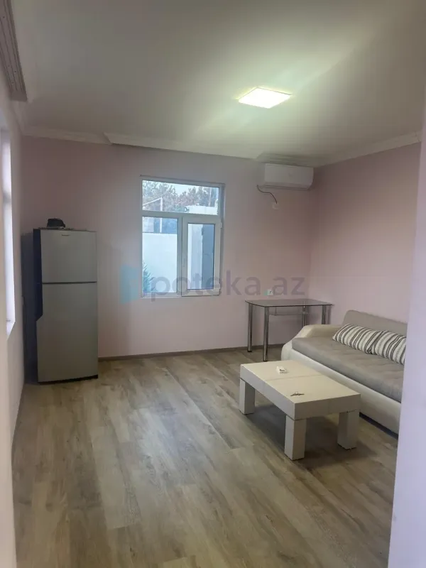 Satılır 2 otaqlı həyət evi 50 m²