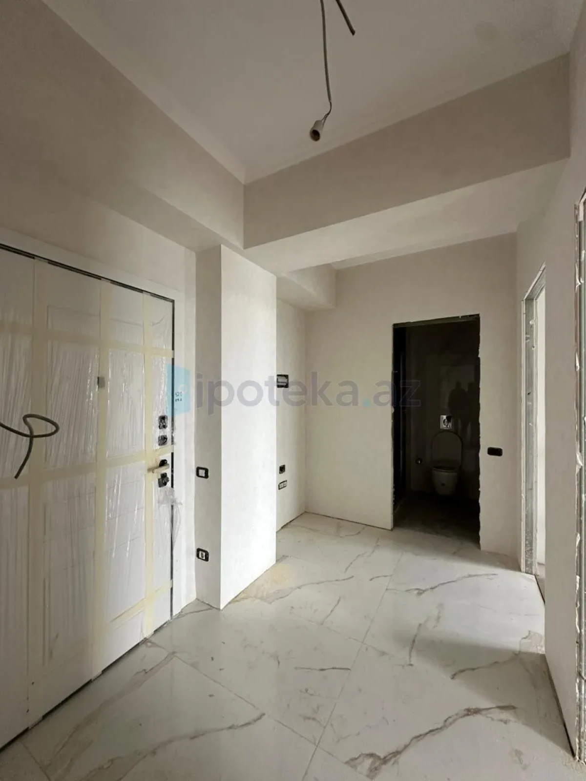 Satılır 3 otaqlı yeni tikili 72.73 m²