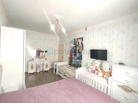 Satılır 3 otaqlı köhnə tikili 80 m²