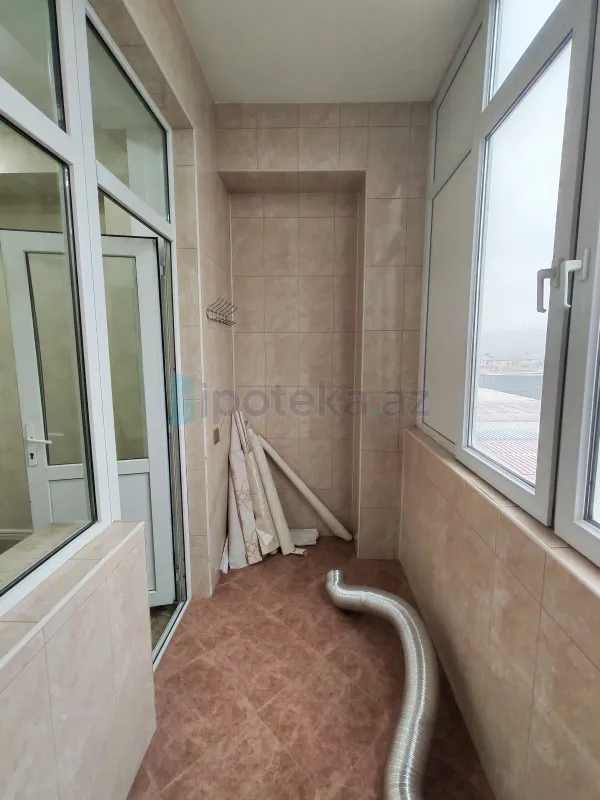 Satılır 4 otaqlı yeni tikili 132 m²
